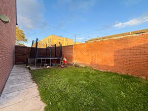 Photo 17- click for photo gallery